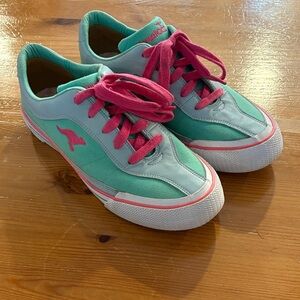 kangaROOS Green and Pink Athletic Shoes